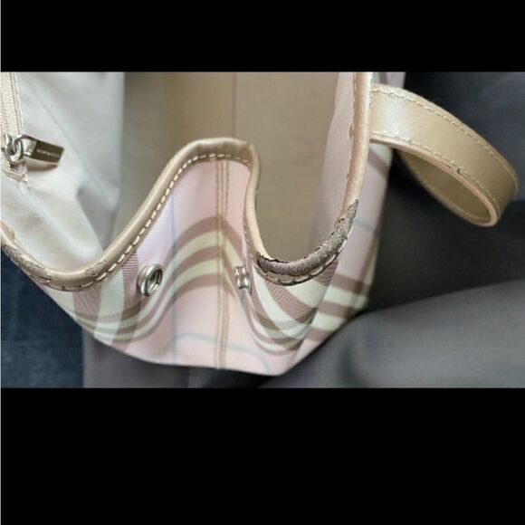 FINAL PRICE FLASH SALE🔥 AUTHENTIC VINTAGE BURBERRY PINK NOVA CANDY SHOULDER BAG - Picture 4 of 12